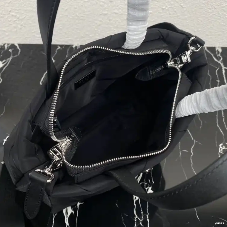2112DJ0029 Prada Bag 0711